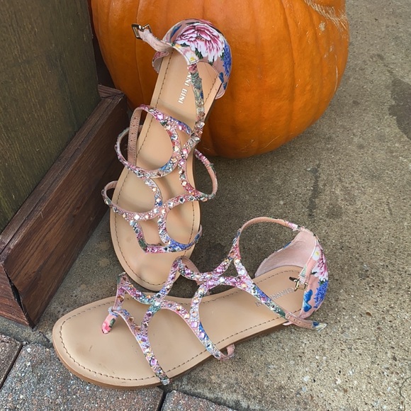 Women sandals - Picture 2 of 2